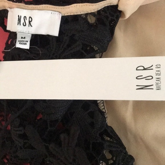 NWT NSR Nude slip with Black lace overlay Short sleeve MIDI dress size Medium - Picture 4 of 9